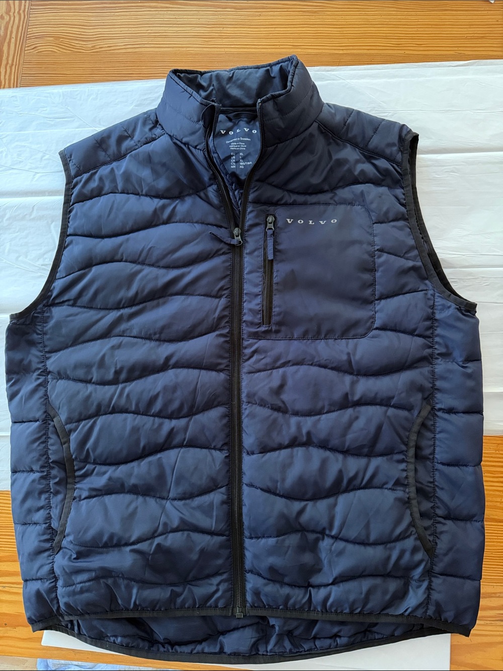 Volvo Men's Navy Quilted Puffer Vest